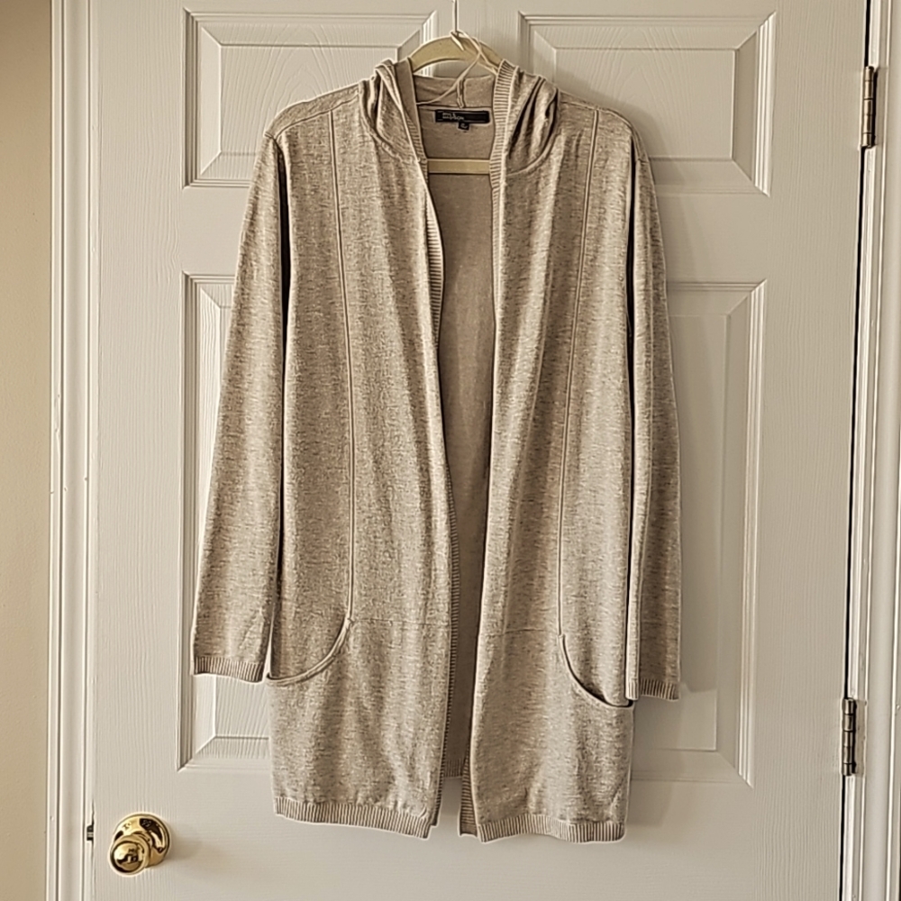 ⬇️💲🍂NWOT - Cardigan Sweater Hoodie w/Front Pockets Size XL  Tan color